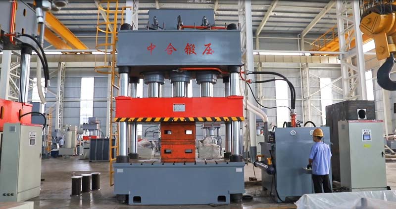 1500噸三梁四柱液壓機的參數(shù)、價格