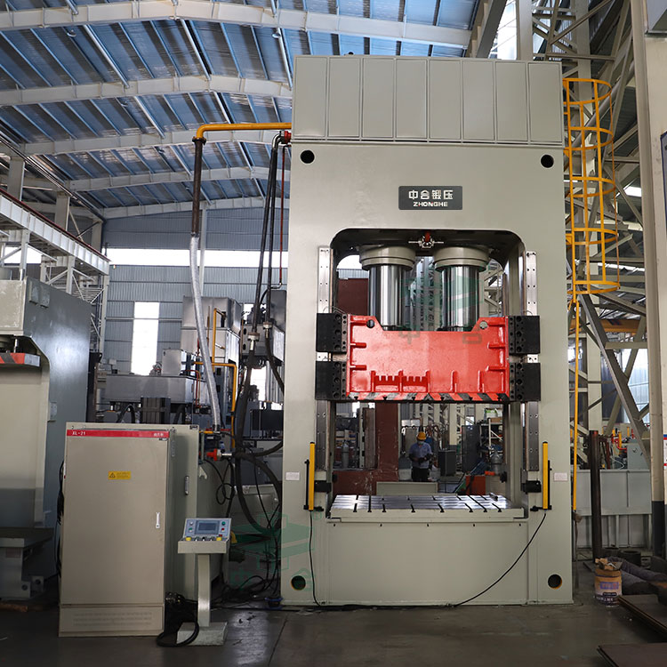 800噸框架式液壓機（復合材料）.jpg