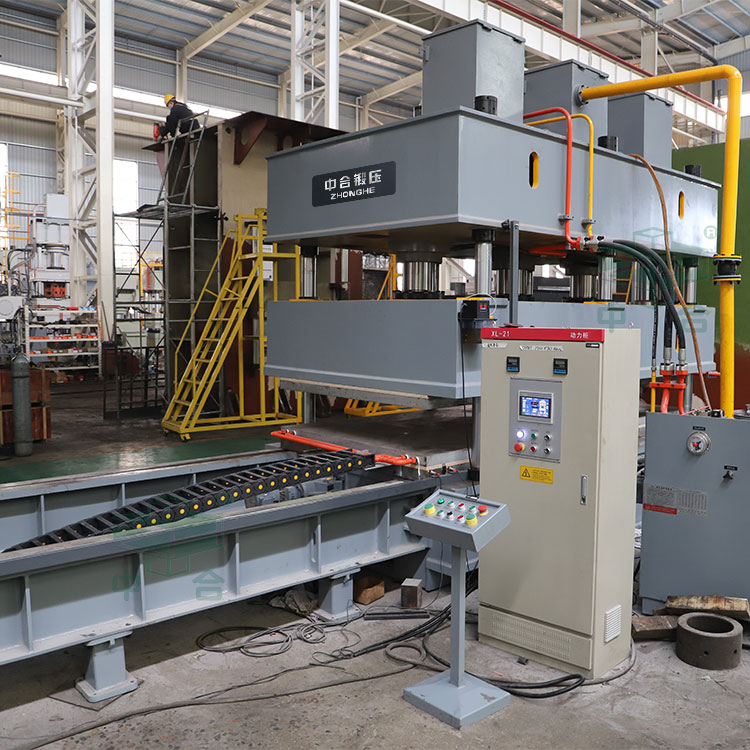 鋁蜂窩板熱壓機(jī).jpg 鋁蜂窩板熱壓機(jī).jpg