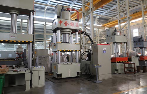 500噸四柱液壓機(jī)性能特點(diǎn)及技術(shù)參數(shù)有哪些？