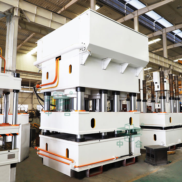 鋼木門壓花機.jpg 鋼木門壓花機.jpg