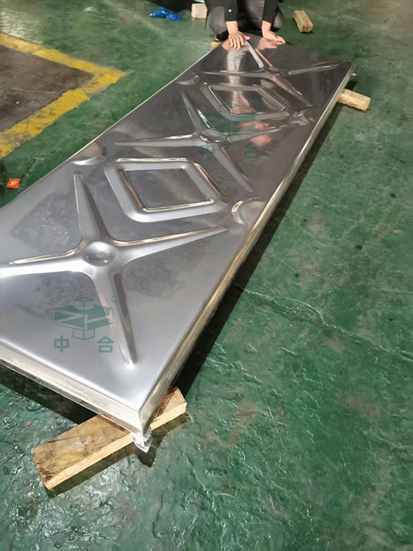 1x3米三聯(lián)式水箱板.jpg 1x3米三聯(lián)式水箱板.jpg