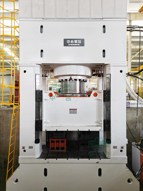 2500噸框架式油壓機(jī).jpg 2500噸框架式油壓機(jī).jpg